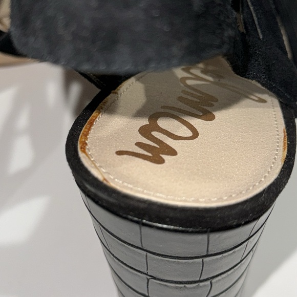 Sam Edelman Yardley Block Sandals - Picture 8 of 8